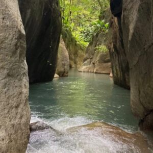 Le plus beau Canyon Secret de Guadeloupe